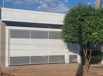 Casa · 126m² · 3 Quartos · 3 Vagas · Casa em Núcleo Habitacional Doutor Aniz Badra, Marília/SP de 126m² 3 quartos à venda por R$ 330.000,