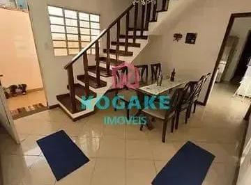 Casa · 182m² · 4 Quartos · 2 Vagas · Sobrado em Residencial União, São José dos Campos/SP de 182m² 4 quartos à venda por R$ 640.000,00