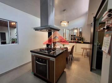 Casa · 60m² · 2 Quartos · 1 Vaga · Casa em Eugênio de Mello, São José dos Campos/SP de 60m² 2 quartos à venda por R$ 640.000,00