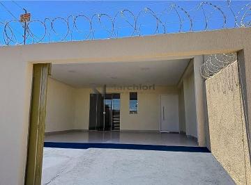 Casa · 180m² · 2 Quartos · 2 Vagas · Casa em Setor Maysa, Trindade/GO de 180m² 2 quartos à venda por R$ 340.000,00