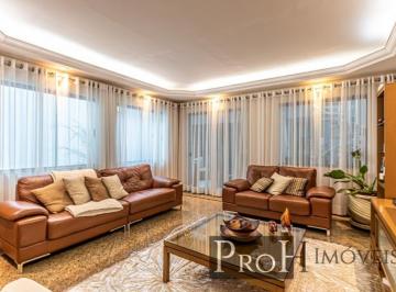 Casa · 350m² · 4 Quartos · 4 Vagas · Sobrado em Santo Antônio, São Caetano do Sul/SP de 350m² 4 quartos à venda por R$ 2.390.000,00