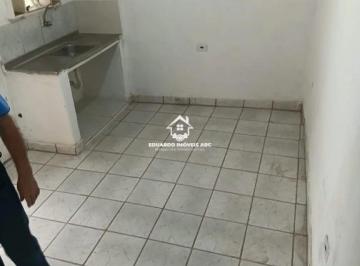 Casa · 1 Quarto · REF 12179- 1 Dormitório. 1 Banheiro. Ótima localização- Diadema