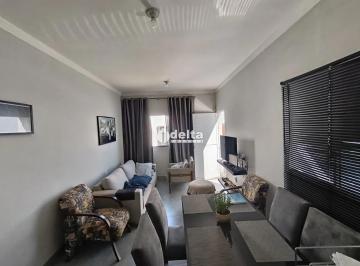 Casa · 150m² · 2 Quartos · 2 Vagas · Casa residencial com 2 quartos disponível para locação e venda no bairro Novo Mundo em Uberlândia-MG