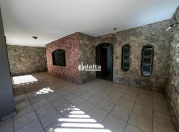 Casa · 419m² · 3 Quartos · 3 Vagas · Casa disponível para locação comercial ou residencial no bairro NOSSA SENHORA APARECIDA em Uberlândi