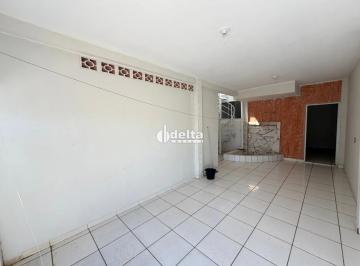 Casa · 100m² · 3 Quartos · 1 Vaga · Casa residencial com 3 quartos disponível para locação no bairro Jaraguá em Uberlândia-MG