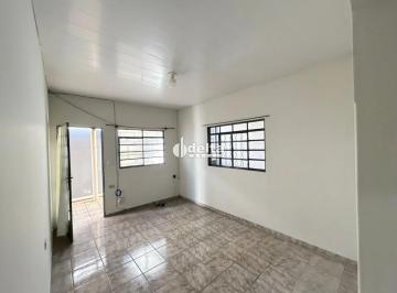Casa · 80m² · 2 Quartos · Casa com 2 quartos disponível para locação no bairro Tibery em Uberlândia-MG