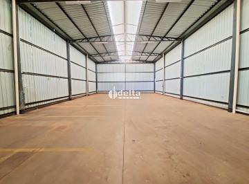 Comercial · 285m² · 4 Vagas · Galpão disponível para locação no bairro Santa Mônica em Uberlândia-MG