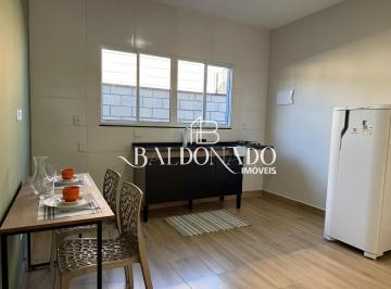 Apartamento · 35m² · 1 Quarto · Kitnet mobiliada em Extrema MG para alugar cooktop geladeira 1,5 km do Centro