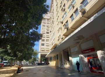 Comercial · Conjunto em Centro, Rio de Janeiro/RJ de 0m² para locação R$ 550,00/mes