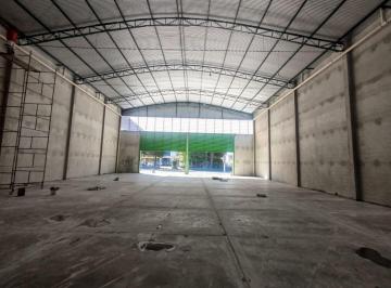 Comercial · 540m² · 5 Vagas · Galpão em Vila Figueira, Suzano/SP de 540m² para locação R$ 26.000,00/mes