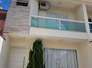 Casa · 120m² · 3 Quartos · 3 Vagas · Sobrado em Jardim Teresa, São Paulo/SP de 120m² 3 quartos à venda por R$ 900.000,00