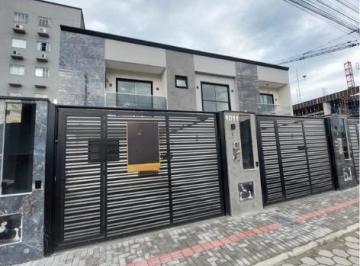 Casa · 130m² · 3 Quartos · 2 Vagas · Sobrado em , Itapema/SC de 130m² 3 quartos à venda por R$ 869.000,00