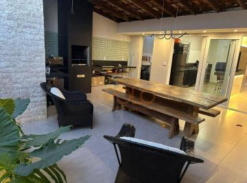 50ff75ce20bc2bffbca34a383f98cf21595fb4f6 · Casa à venda no Condomínio Terra Nova I em Uberlândia