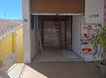 249f6bc32a4035bb7f0ab7d94ecaed5cdeb4e263 · Salao Comercial na Cachoeirinha