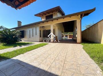 25210004_4.jpg · Casa com amplo terreno em Pontal do Sul