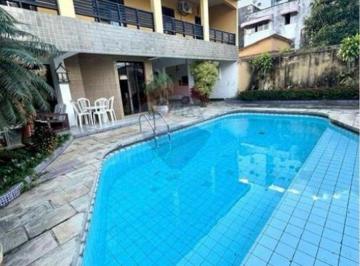 Casa de 4 quartos, Jaboatão dos Guararapes · Casa com 300 m² e 4 quartos para aluguel em Candeias