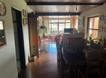 b822984430b84d2b55d14d922ea662a4.jpg · Sobrado de 400m² com 4 quartos