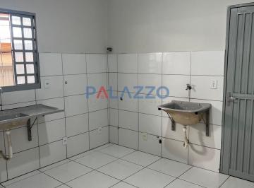 Casa · 80m² · 2 Quartos · 1 Vaga · ALUGUE SEM FIADOR! Casa com 2 quartos na QNG 37 Taguatinga Norte.