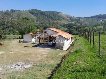 Rural · 350m² · 5 Quartos · 4 Vagas · Chácara à venda em Santa Branca - 20m2