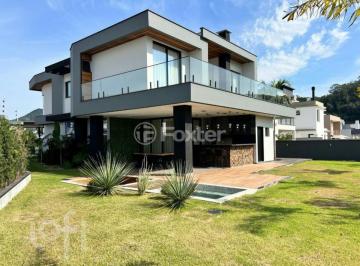 022904d4 · Casa, 4 dormitórios, 404.33 m², em Ingleses do Rio Vermelho