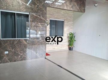 Casa · 125m² · 3 Quartos · Sobrado à venda 3 quartos no Capão da Imbuia