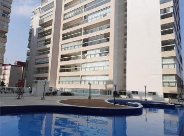 Apartamento · 177m² · 3 Quartos · 2 Vagas · Apartamento com 3 quartos à venda em Centro - SP