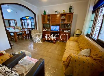 Casa à venda em São Vicente-SP, Vila Valença: 3 qu · Casa à venda em São Vicente-SP, Vila Valença: 3 quartos, 1 suíte, 3 banheiros, 4 vagas, 220m² - Quin