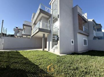 Casa de 3 quartos, Curitiba · Triplex de Esquina com Terraço Privativo | 215m² | Capão Raso, Curitiba