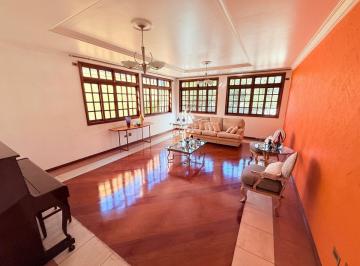 Casa de 4 quartos, São Paulo · Casa com 500m² com quatro dormitórios sendo duas suítes seis vagas no Parque dos Príncipes