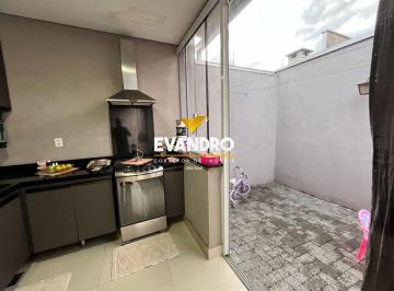 202605131231024379.jpeg · Casa em Condomínio para Venda em Cuiabá, Jardim Imperial, 3 dormitórios, 1 banheiro, 2 vagas