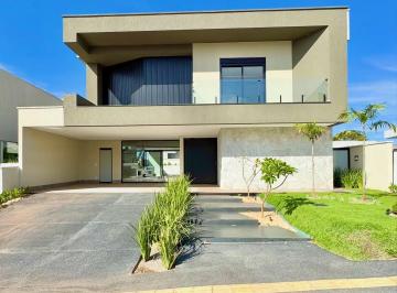 Casa de 4 quartos, Mogi das Cruzes · Casa Alto Padrão à Venda, Dentro do Condomínio Aruã Brisas