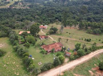 202605131429127201.jpg · Chácara para Venda em Bofete, Área Rural de Bofete, 7 dormitórios, 5 suítes, 3 banheiros, 2 vagas