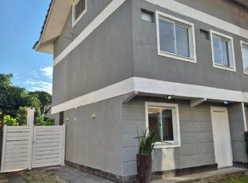 Casa de 4 quartos, Rio de Janeiro · Casa à Venda em Vargem Grande 190 m², 4 Quartos, Condomínio com Lazer e Aceita Financiamento