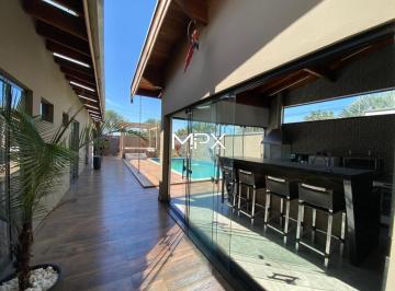 Casa · 235m² · 3 Quartos · 2 Vagas · Casa à venda e para alugar no bairro Jardim São Francisco em Piracicaba