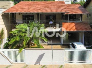 Casa · 703m² · 4 Quartos · 2 Vagas · CASA COM SUÍTE + 3 QUARTOS - NOVA BRASILIA