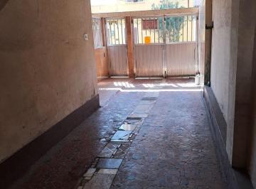 Apartamento de 2 quartos, Rio de Janeiro · Jardim América - Apto Sobrado, de Fundos, Sala, 2 Qtos, Banh. Social, Cozinha e Área de Serviço.