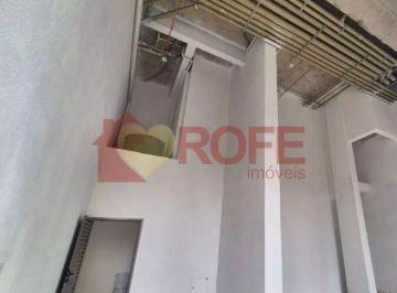 Comercial · 60m² · Oportunidade na R. Gaivota: Loja com Pé-Direito Alto (Opção de Mezanino) no Condomínio Signature.