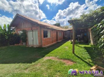 Foto 01 · Casa à venda em Jaguariúna-SP, bairro Chácara Pesqueiro Roseira, 1 quarto, 1 sala, 1 banheiro, 2 vag