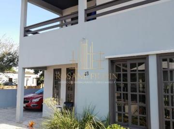 Casa · 250m² · 4 Quartos · 2 Vagas · Casa com 4 dormitórios à venda, 250 m² por R$ 620.000 - Coloninha - Araranguá/SC