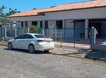 Casa · 200m² · 3 Quartos · 2 Vagas · Casa com 3 dormitórios à venda, 200 m² por R$ 950.000 - Balneário Arroio do Silva/SC