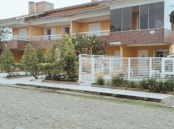 Casa · 156m² · 3 Quartos · 2 Vagas · Casa com 3 dormitórios à venda, 156 m² por R$ 550.000 - Capão da Canoa/RS