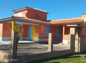 Casa · 92m² · 2 Quartos · 4 Vagas · Casa com 2 dormitórios à venda, 92 m² - Erechim - Balneário Arroio do Silva/SC