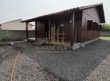 Casa · 77m² · 2 Quartos · Casa com 2 dormitórios à venda, 77 m² por R$ 430.000 - Golfinho - Balneário Arroio do Silva/SC