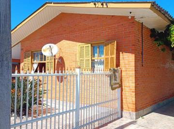 Casa · 270m² · 6 Quartos · 2 Vagas · Casa com 6 dormitórios à venda, 270 m² por R$ 700.000 - Balneário Arroio do Silva/SC