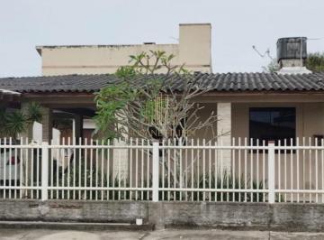 Casa · 100m² · 3 Quartos · 2 Vagas · Casa com 3 dormitórios à venda, 100 m² por R$ 300.000 - Balneário Arroio do Silva/SC
