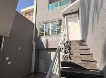 Casa · 186m² · 3 Quartos · 2 Vagas · Sobrado à venda com 3 quartos, 1 suíte e 2 vagas na Vila Gilda, em Santo André - SP.