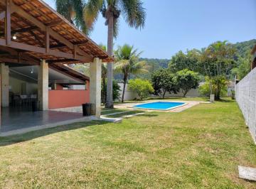 Casa de 2 quartos, Guararema · Casa com piscina Estância