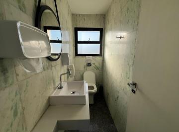 Comercial · 118m² · 1 Vaga · Sala Comercial com 118m² em Copacabana