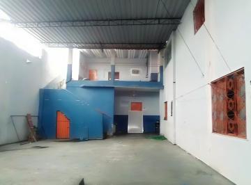 Comercial · 218m² · 4 Vagas · Galpão com 6 Salas e 4 Banheiros no Jardim Nova Era