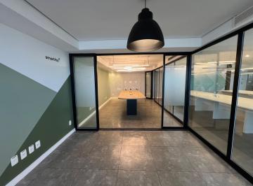 Comercial · 700m² · 5 Vagas · Conjunto de Sala Comercial com 700m² e 5 Vagas de Garagem em Copacabana